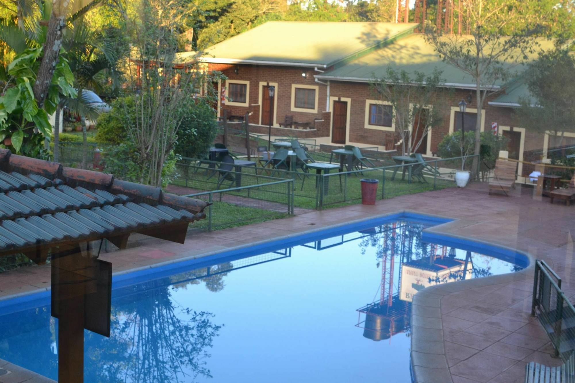 Nuevo Raices Aparthotel Puerto Iguazu Exterior photo